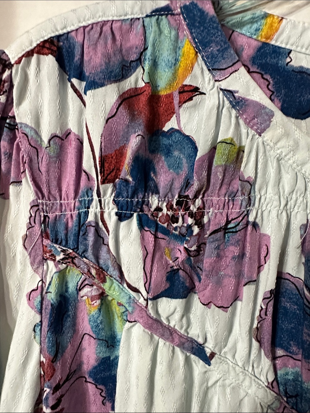 Zac & Rachel Floral Button-Front Blouse in Light Blue, Purple and Navy - Picture 3 of 5